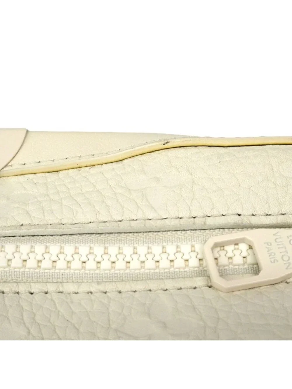 Louis Vuitton Shoulder Bag Monogram Taurillon Soft Trunk Blanc